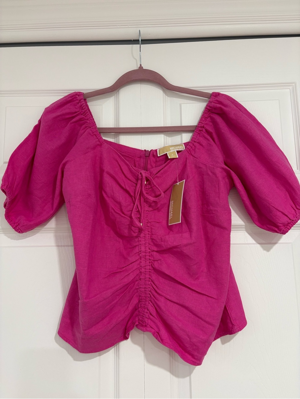 NWT MICHAEL Michael Kors Fuchsia Puff-Sleeve Ruched Front Blouse